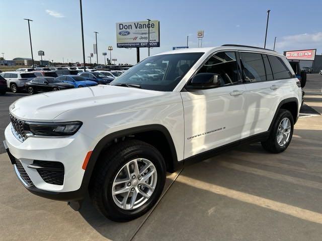 new 2025 Jeep Grand Cherokee car, priced at $36,986