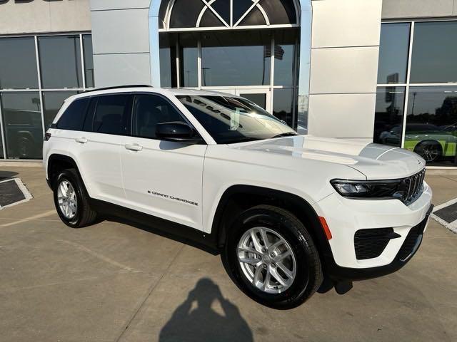 new 2025 Jeep Grand Cherokee car, priced at $36,986