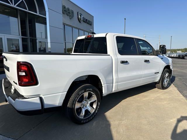 new 2025 Ram 1500 car, priced at $39,986