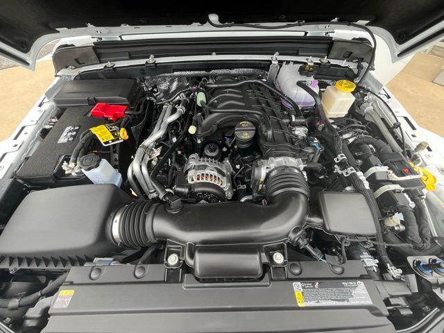 new 2025 Jeep Gladiator car, priced at $43,862