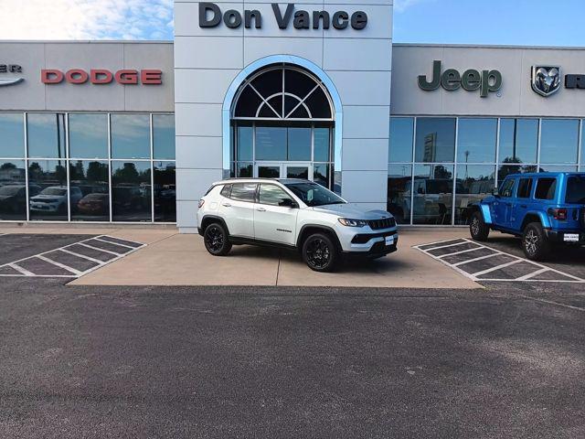 new 2026 Jeep Compass car, priced at $32,028