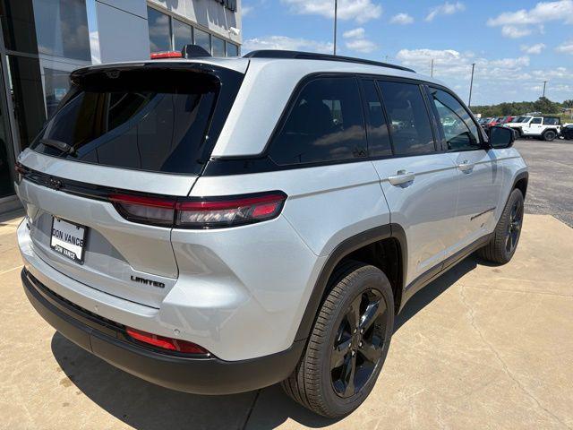 new 2025 Jeep Grand Cherokee car, priced at $47,986