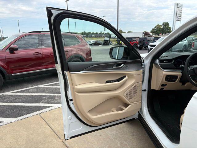 new 2025 Jeep Grand Cherokee L car, priced at $46,988