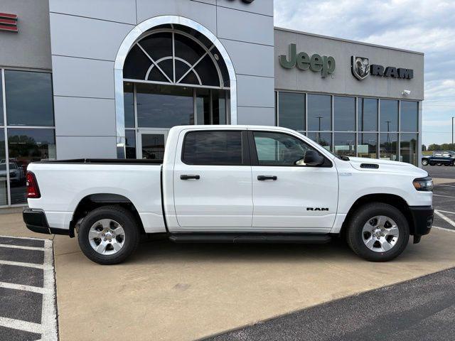 new 2025 Ram 1500 car, priced at $42,586