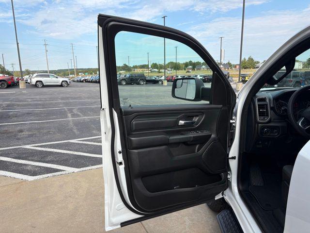 new 2025 Ram 1500 car, priced at $42,586