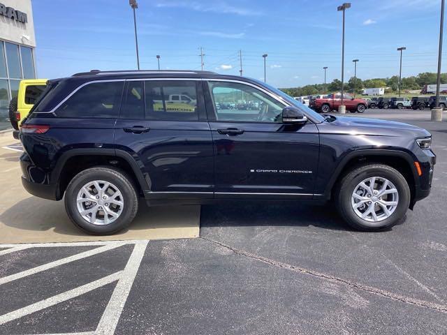 used 2023 Jeep Grand Cherokee car, priced at $39,986