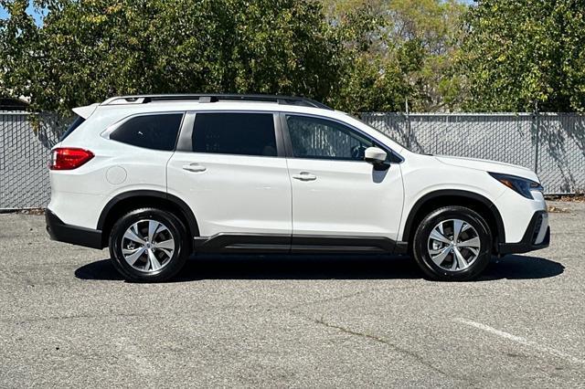 new 2025 Subaru Ascent car, priced at $40,878