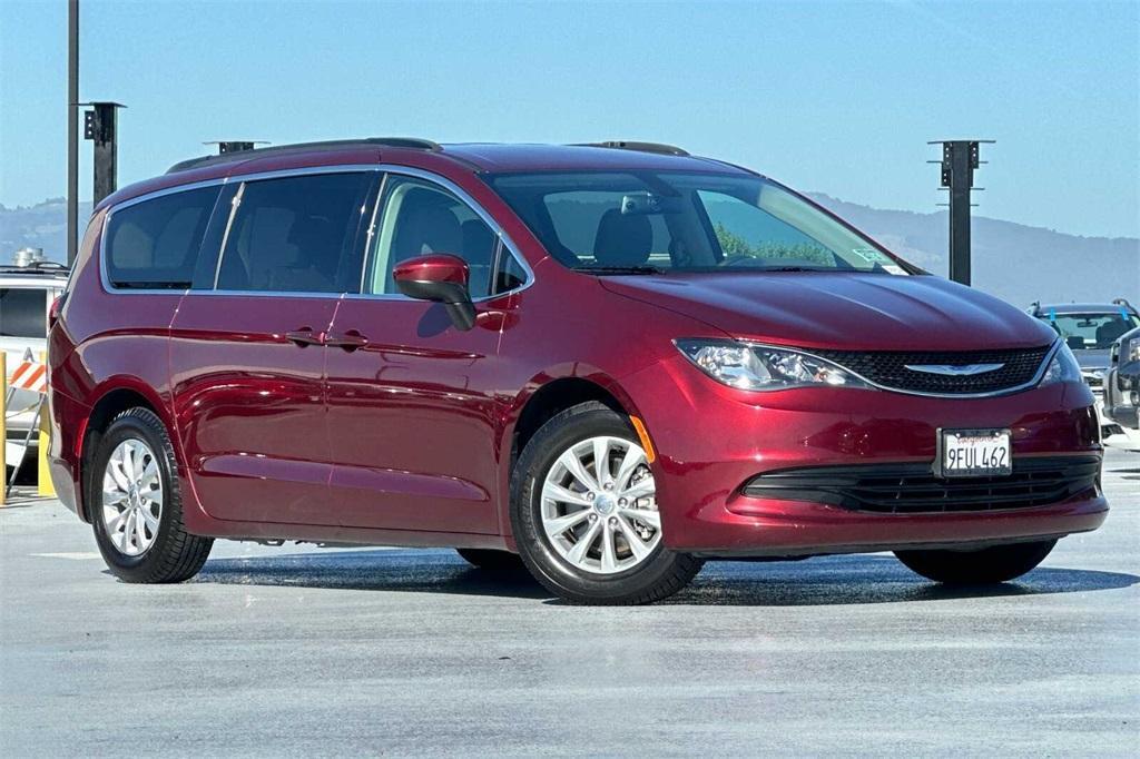 used 2018 Chrysler Pacifica car, priced at $17,888