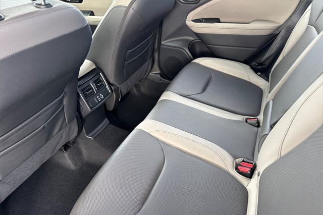 used 2025 Subaru Forester car, priced at $34,999