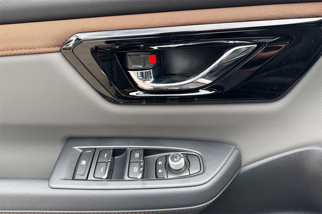 new 2025 Subaru Forester car, priced at $38,500