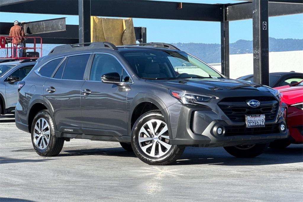 used 2025 Subaru Outback car, priced at $29,999
