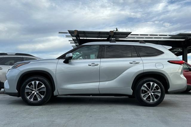 used 2021 Toyota Highlander car, priced at $29,888