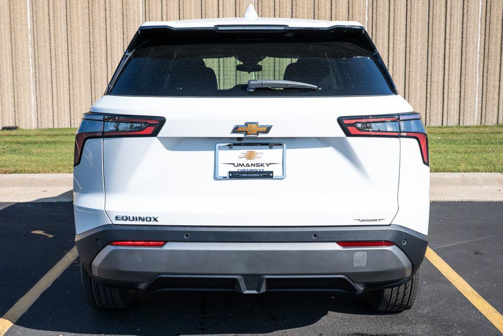 new 2026 Chevrolet Equinox car, priced at $29,677