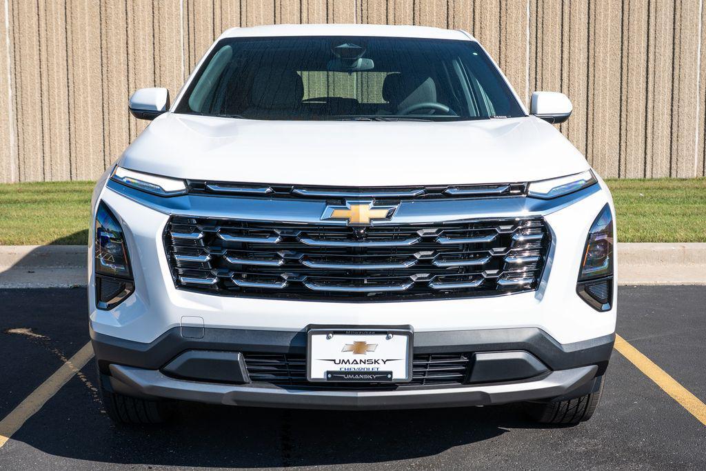 new 2026 Chevrolet Equinox car, priced at $29,677