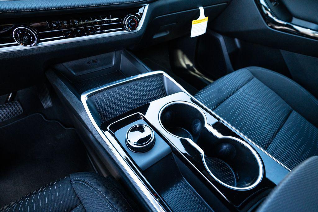 new 2026 Chevrolet Equinox car, priced at $29,677