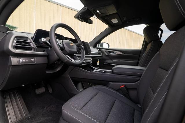 new 2025 Chevrolet Traverse car, priced at $40,807