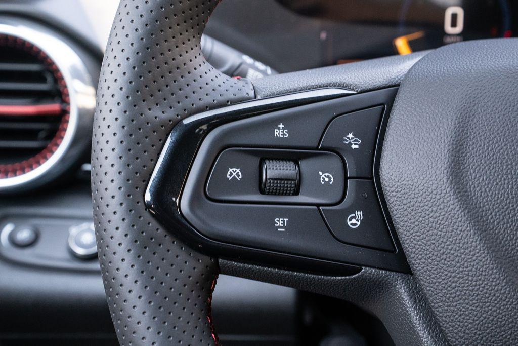 new 2025 Chevrolet Trax car, priced at $26,166