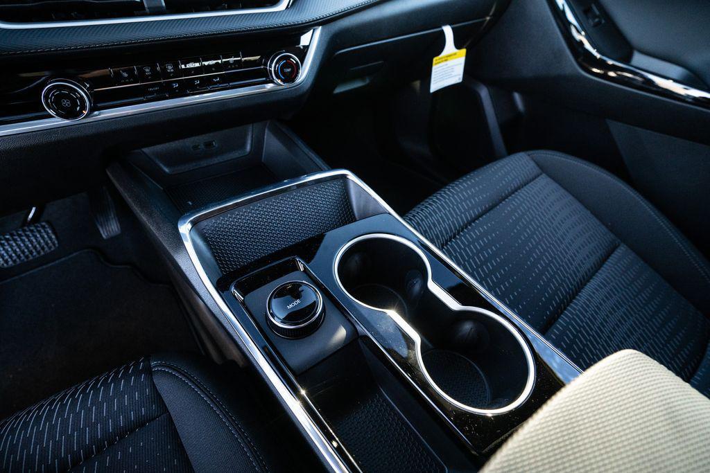 new 2026 Chevrolet Equinox car, priced at $29,985