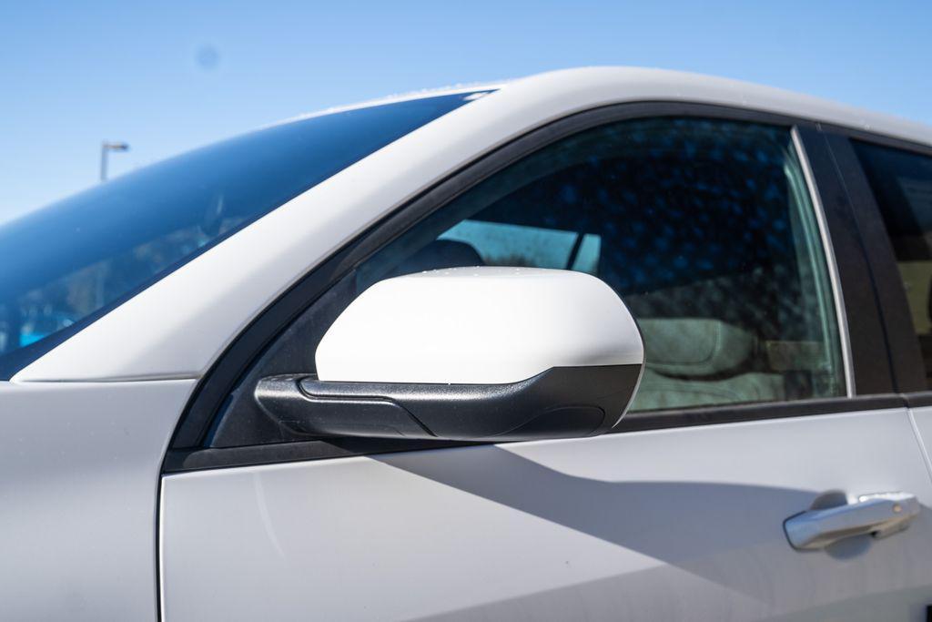 new 2026 Chevrolet Equinox car, priced at $29,985