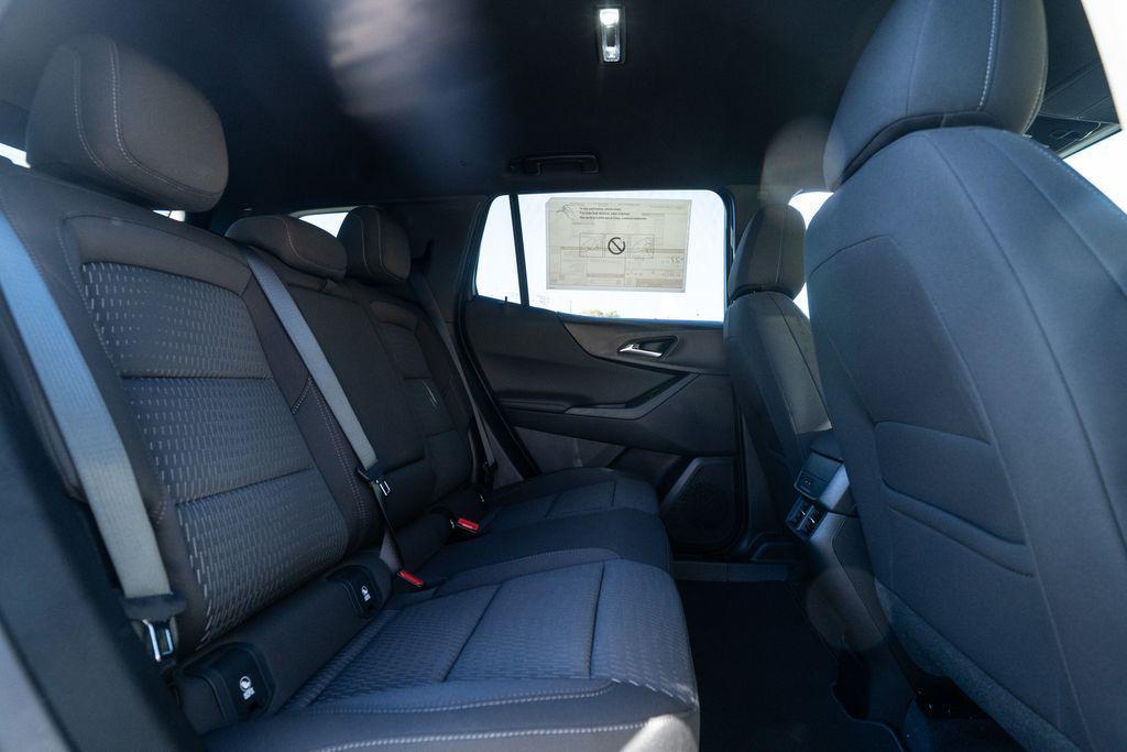 new 2026 Chevrolet Equinox car, priced at $29,985