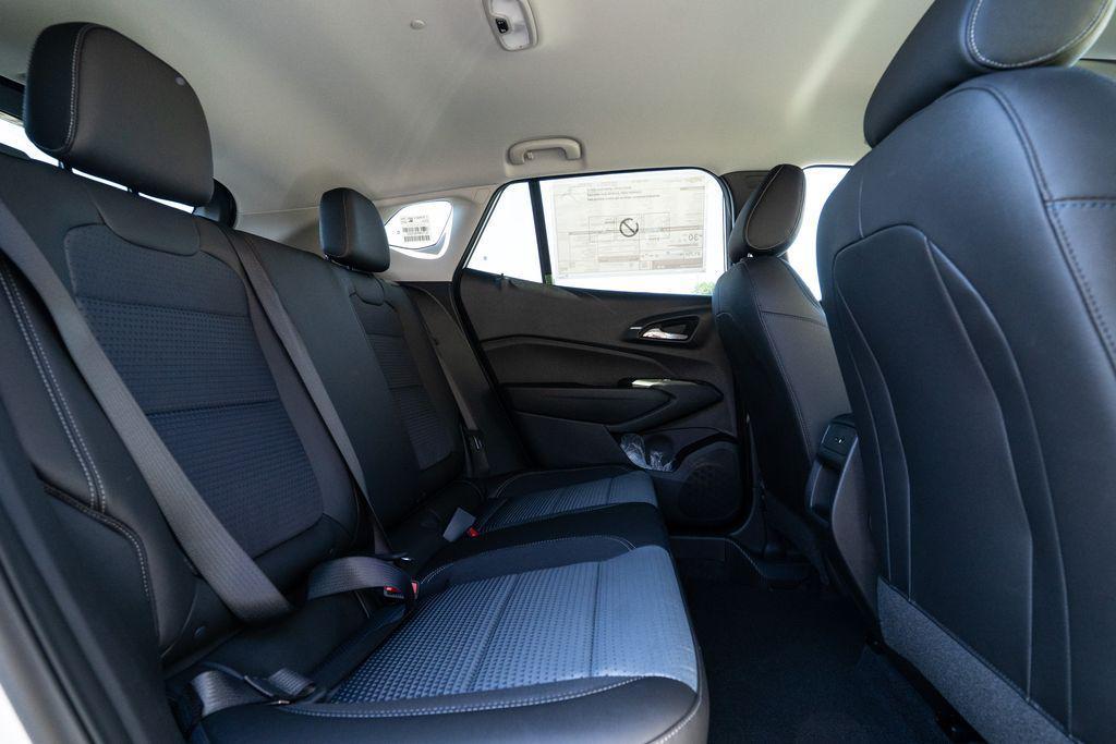 new 2025 Chevrolet Trax car, priced at $24,625