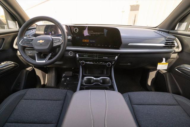 new 2025 Chevrolet Traverse car, priced at $40,807