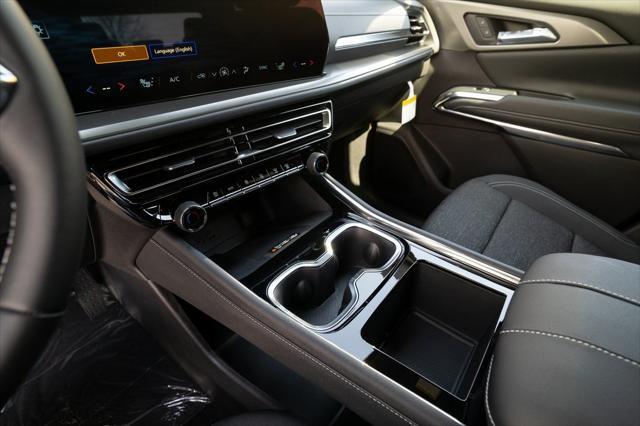 new 2025 Chevrolet Traverse car, priced at $40,807