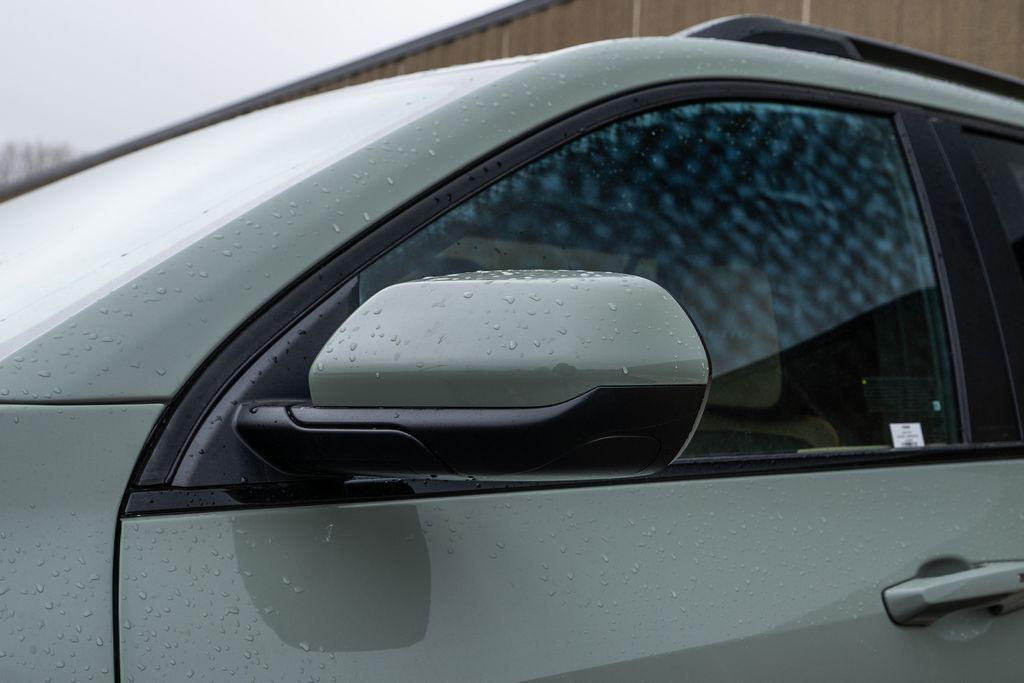 new 2026 Chevrolet Equinox car, priced at $36,989