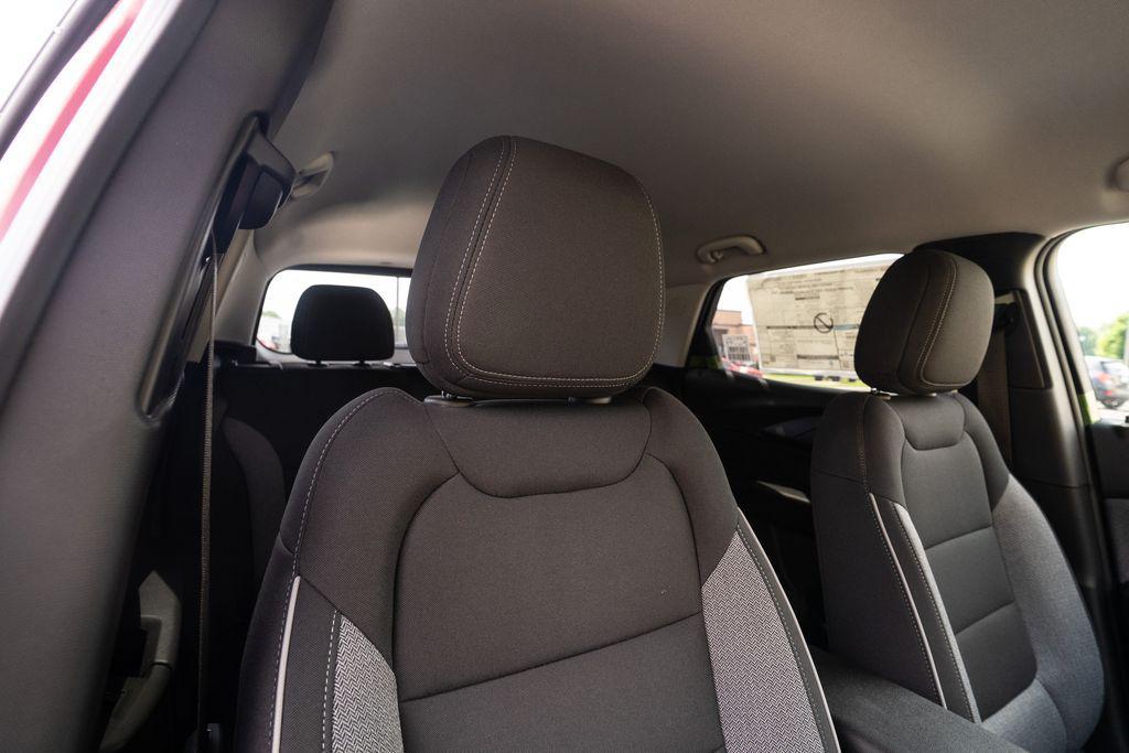 new 2026 Chevrolet TrailBlazer car, priced at $25,985