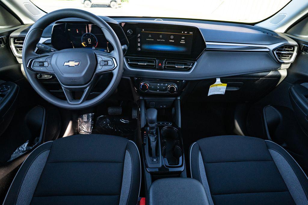 new 2026 Chevrolet TrailBlazer car, priced at $25,558