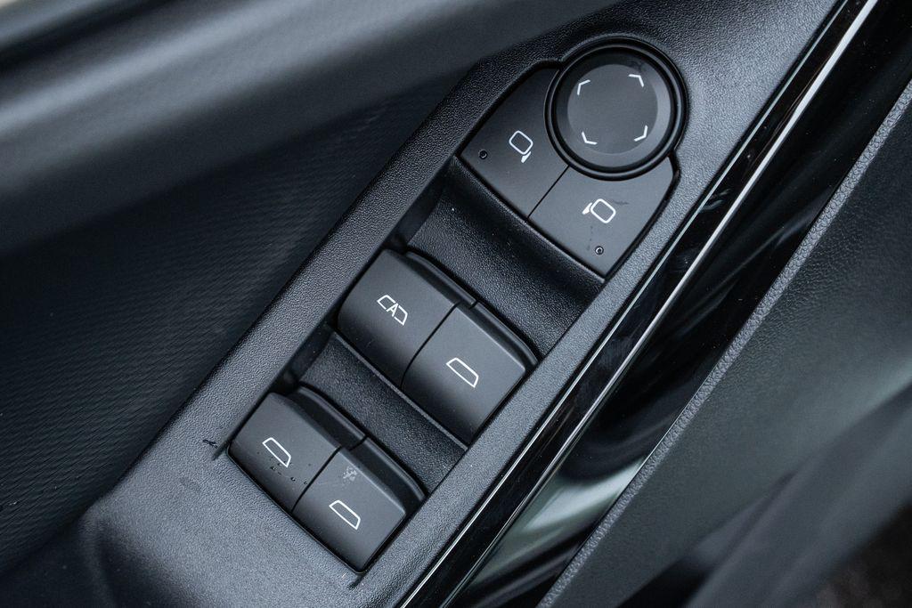 new 2026 Chevrolet Equinox car, priced at $27,715