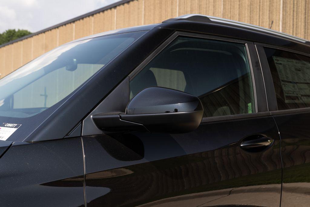 new 2026 Chevrolet TrailBlazer car, priced at $27,308