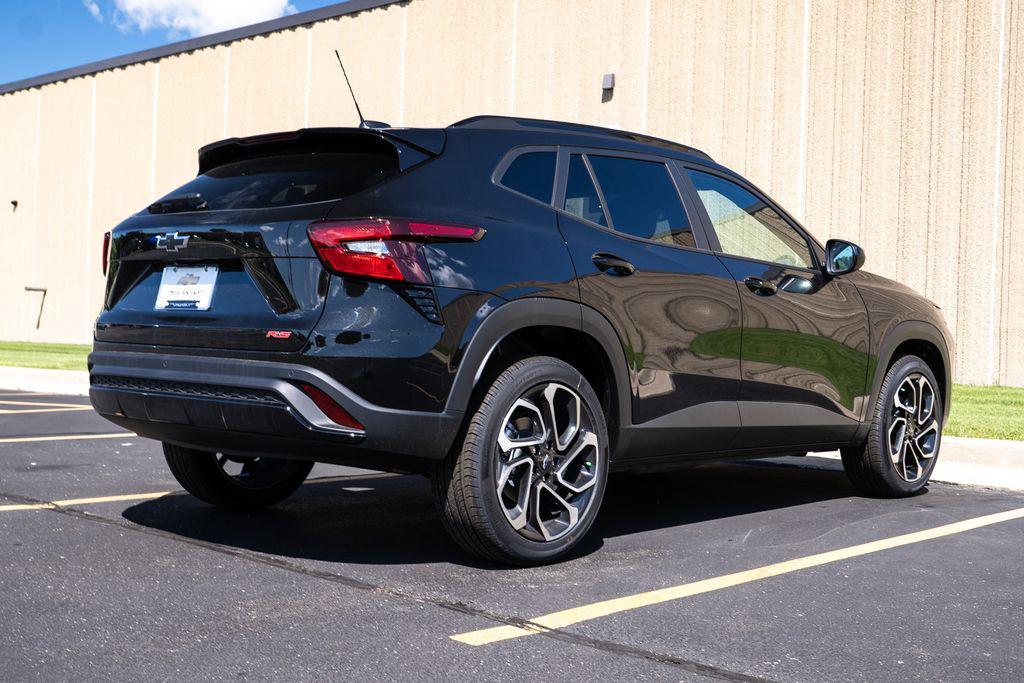 new 2025 Chevrolet Trax car, priced at $26,166
