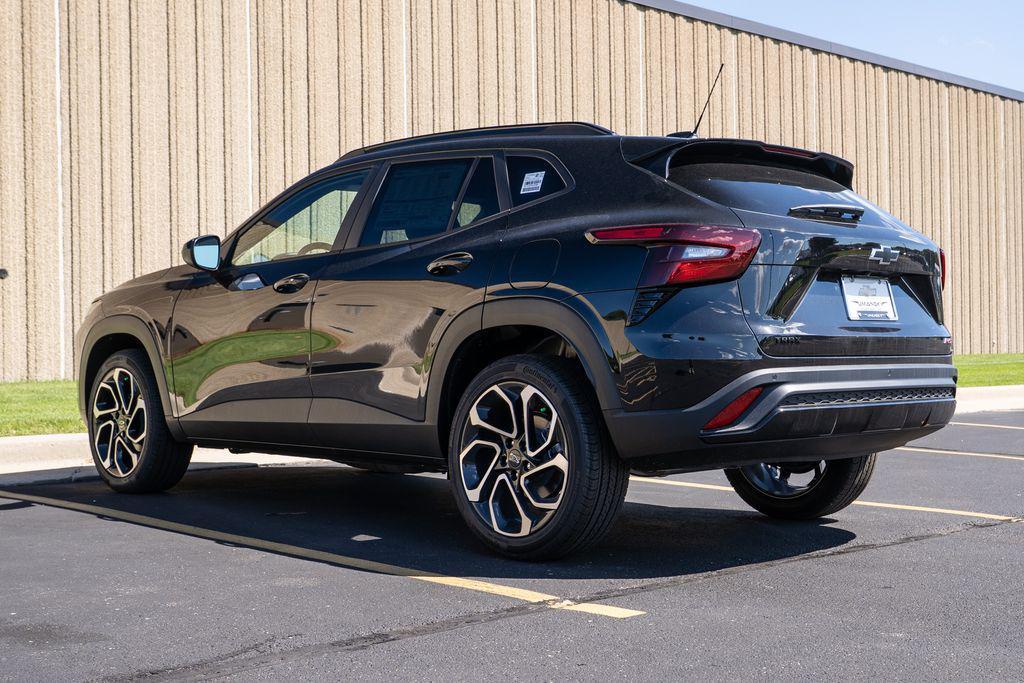 new 2025 Chevrolet Trax car, priced at $26,166