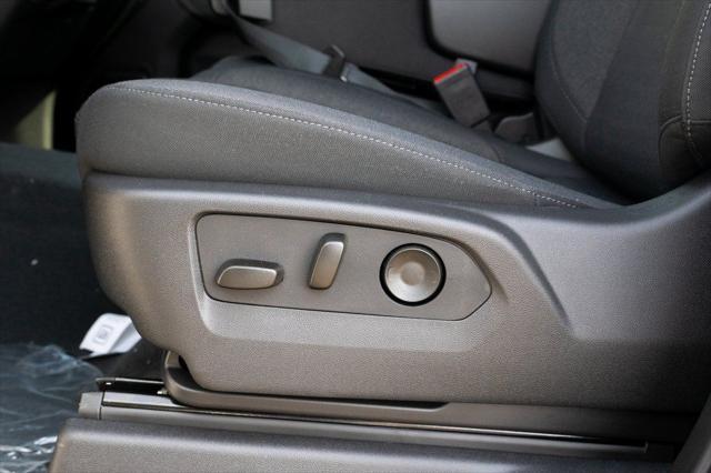 new 2025 Chevrolet Silverado 1500 car, priced at $42,302