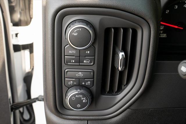 new 2025 Chevrolet Silverado 1500 car, priced at $42,302