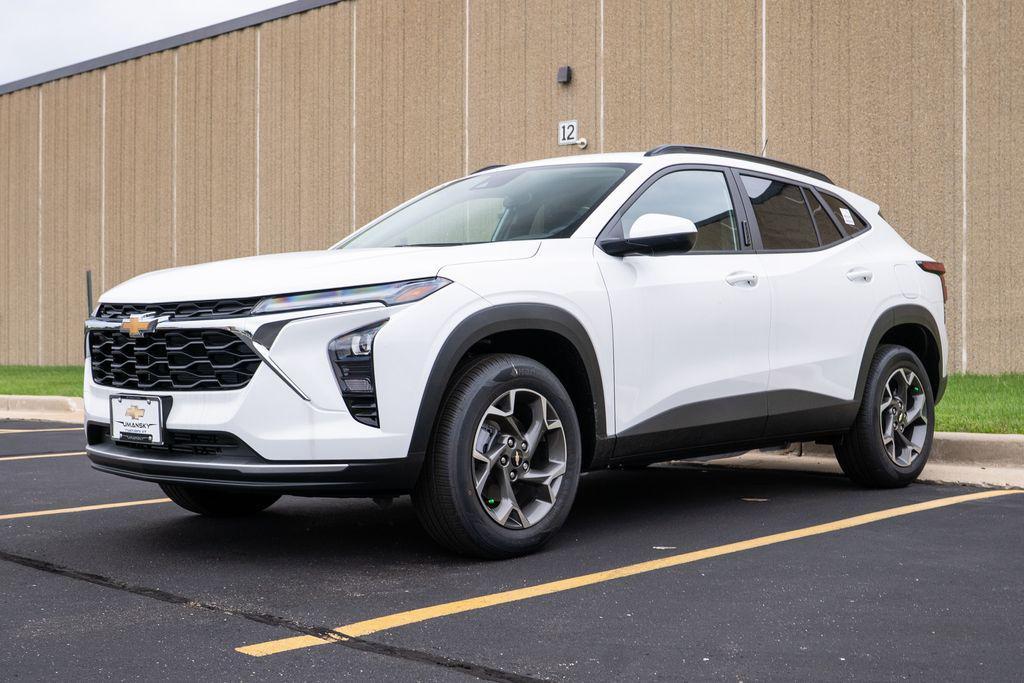 new 2025 Chevrolet Trax car, priced at $25,326