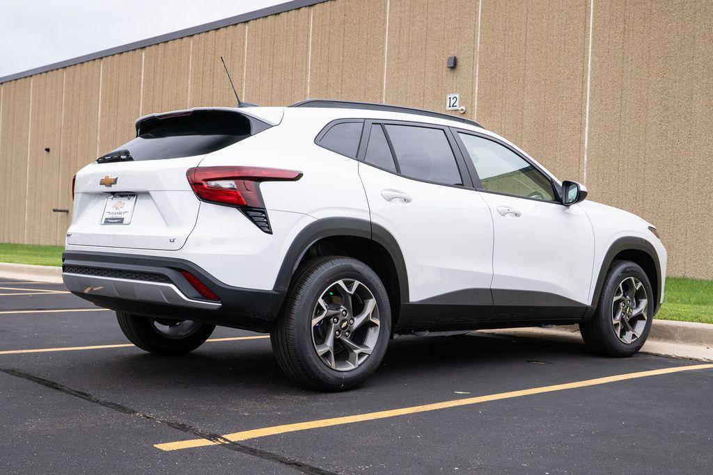 new 2025 Chevrolet Trax car, priced at $25,326