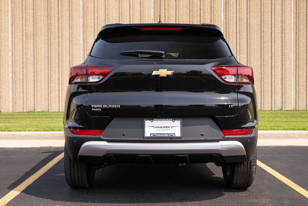 new 2026 Chevrolet TrailBlazer car, priced at $28,985