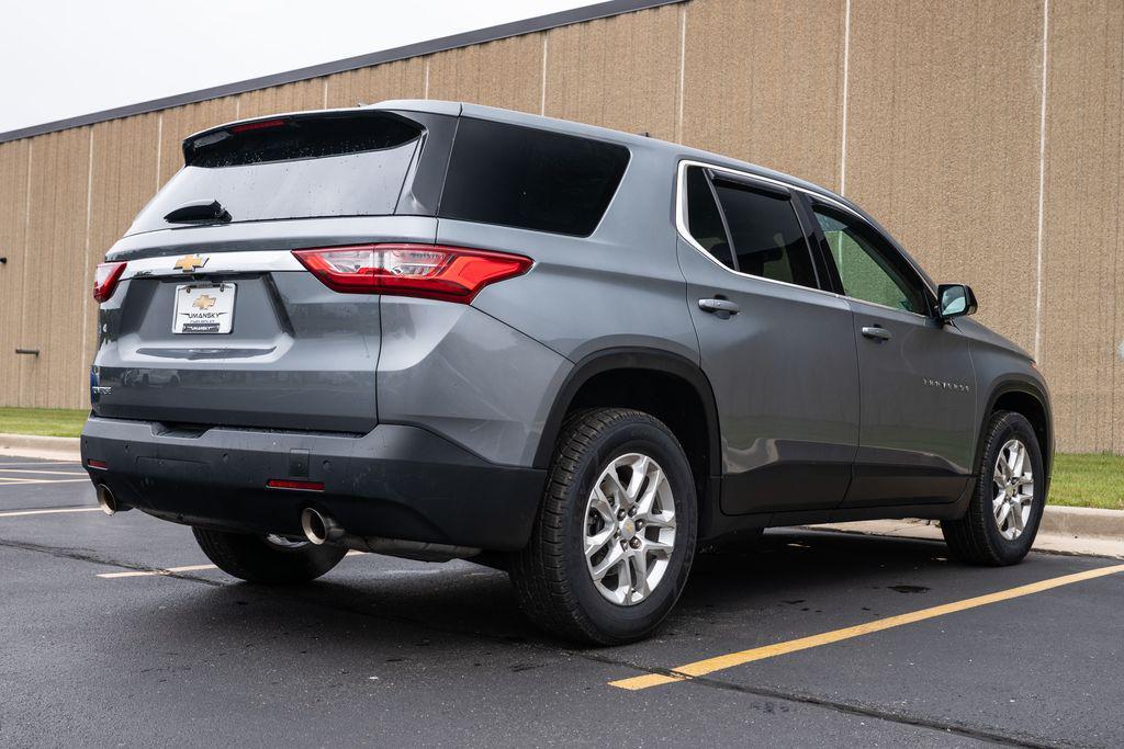 used 2020 Chevrolet Traverse car, priced at $17,988