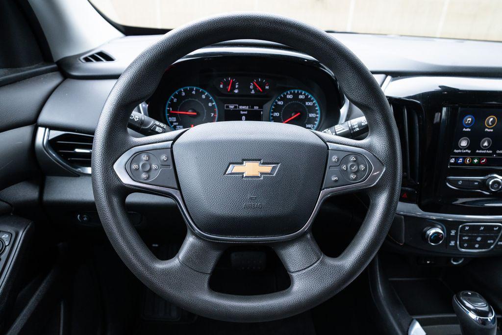 used 2020 Chevrolet Traverse car, priced at $17,988