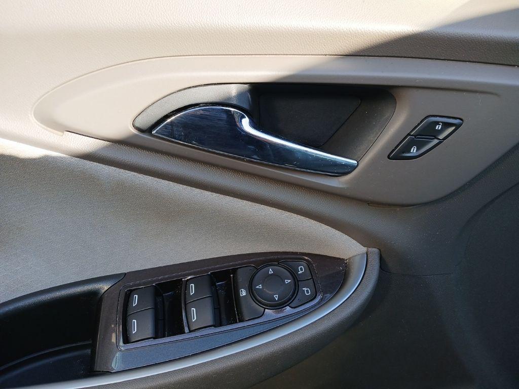 used 2021 Chevrolet Malibu car, priced at $19,592