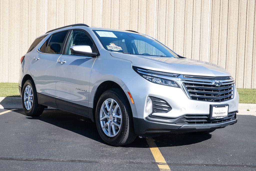 used 2022 Chevrolet Equinox car, priced at $23,864