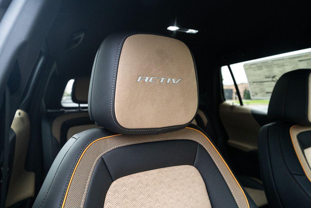 new 2026 Chevrolet Equinox car, priced at $36,608