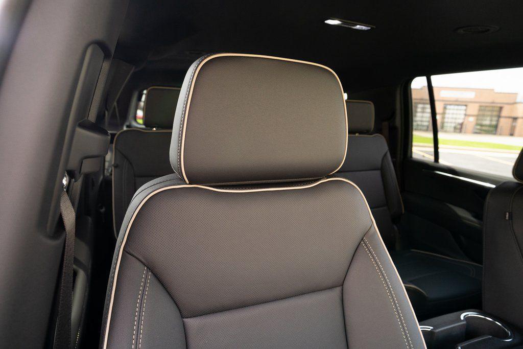 new 2025 Chevrolet Suburban car, priced at $79,915