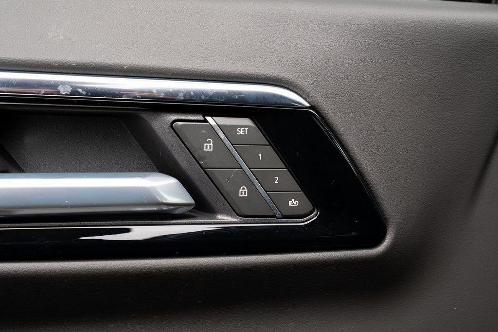 new 2025 Chevrolet Suburban car, priced at $79,915