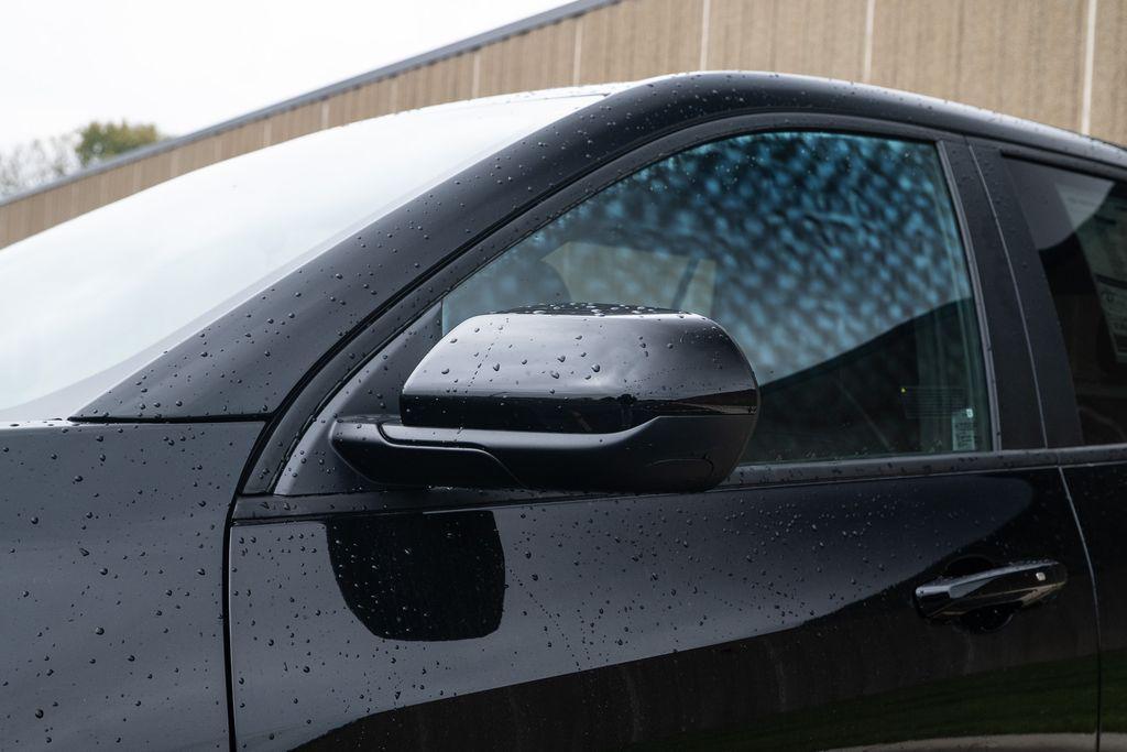 new 2026 Chevrolet Equinox car, priced at $29,885