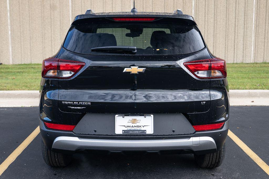 new 2026 Chevrolet TrailBlazer car, priced at $25,985