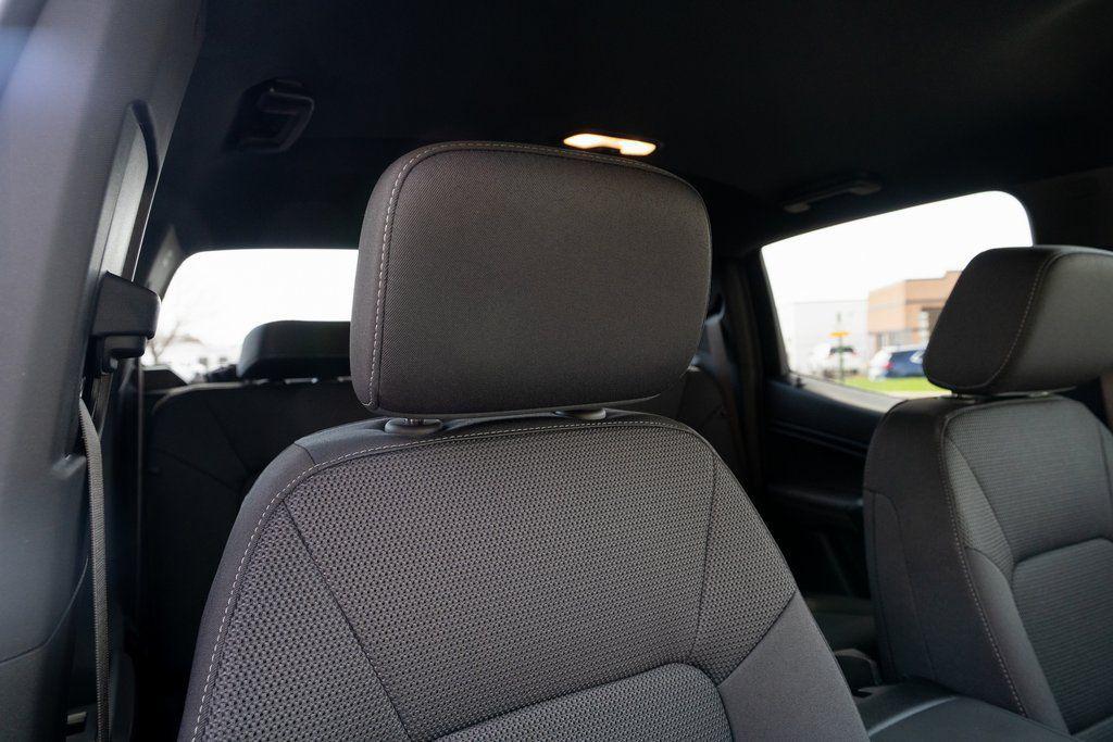new 2025 Chevrolet Colorado car, priced at $39,955