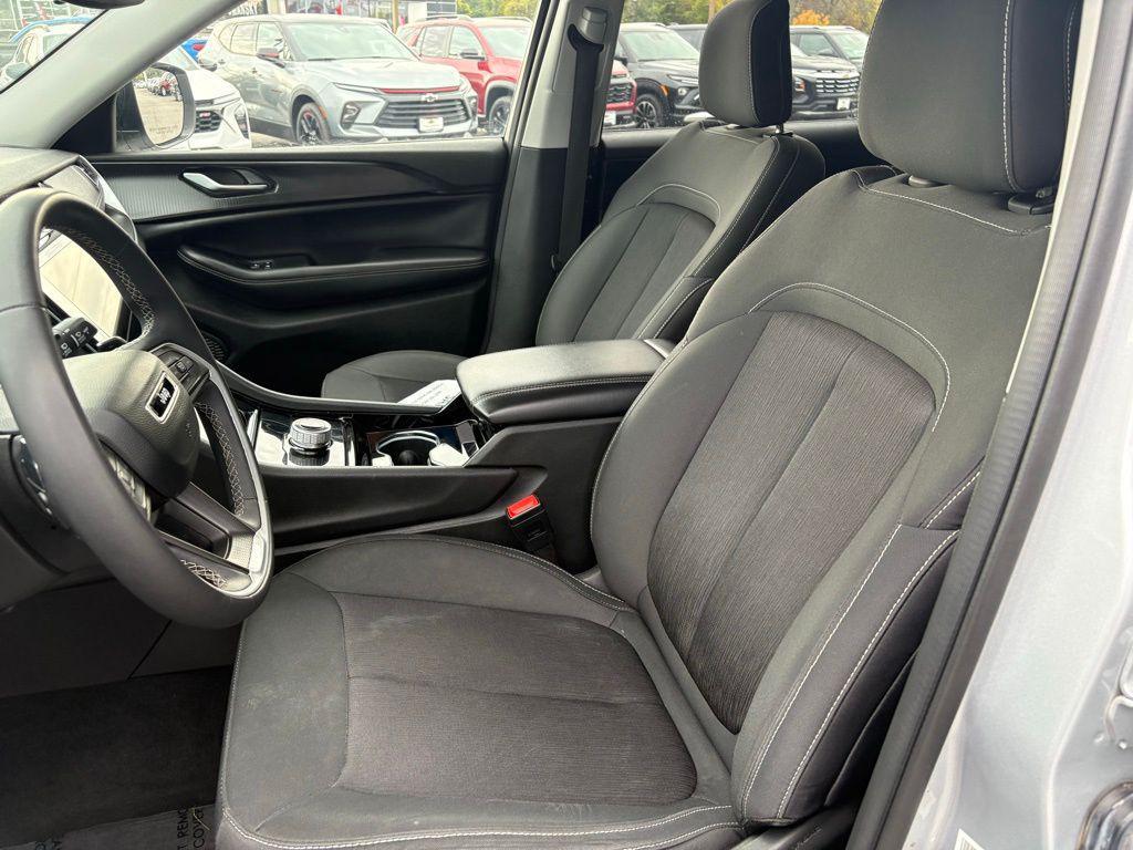 used 2023 Jeep Grand Cherokee L car, priced at $26,421